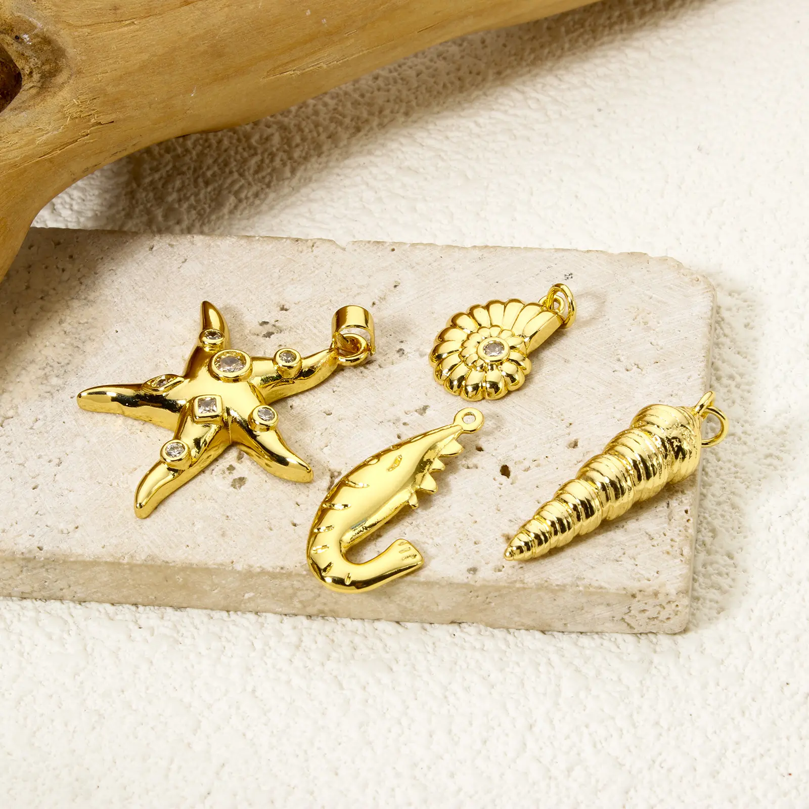 2 PCs Brass Ocean Jewelry Pendants For Jewelry Making 18K Real Gold Plated Shrimp Starfish Conch Charms DIY Necklace Findings