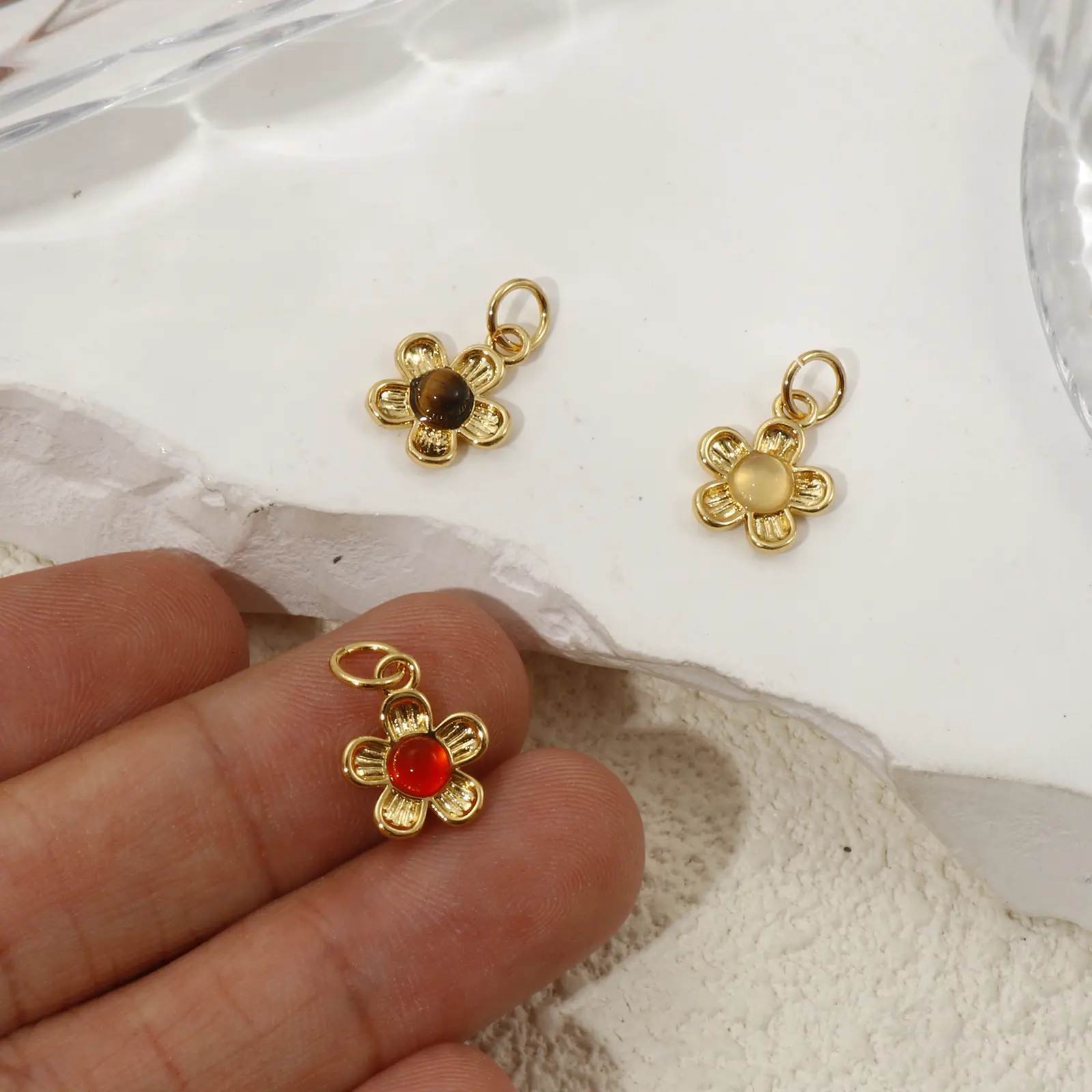1 Piece Brass Charms 18K Gold Plated Flower Pendant For DIY Necklace Jewelry Making Findings 16mm x 10mm