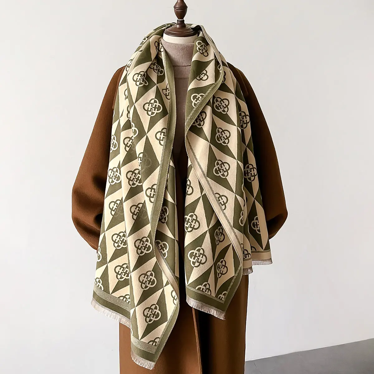 Luxury Women Winter Scarf Cashmere Warm Pashmina Brand Foulard Female Shawls Wraps Thick Soft Bufanda Poncho Scarves Stole 2024