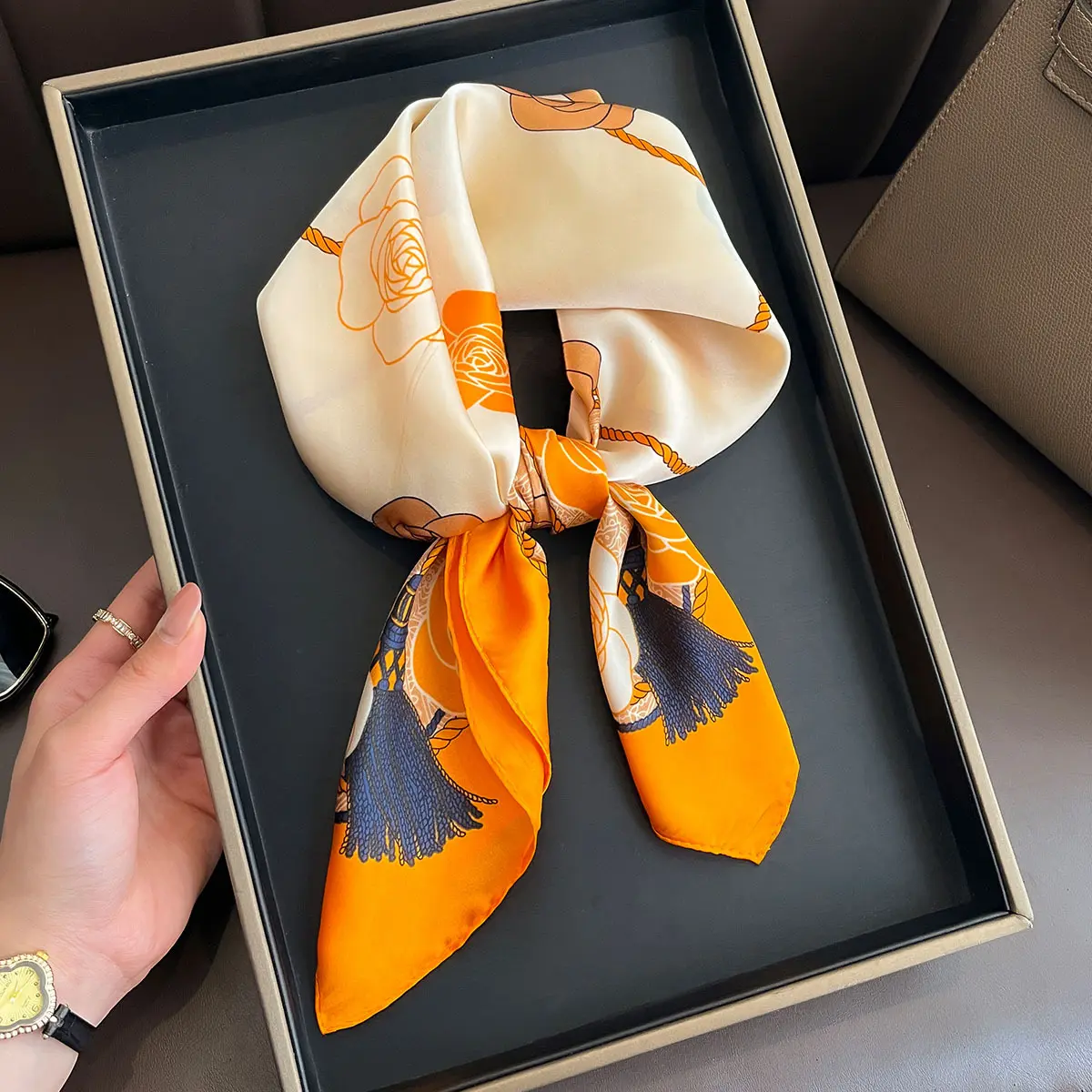 Luxury Floral Scarf Women Silk Imitation Square Neck Kerchief Bandanas Foulard Female Hairbands Echarpe Shawls Wraps