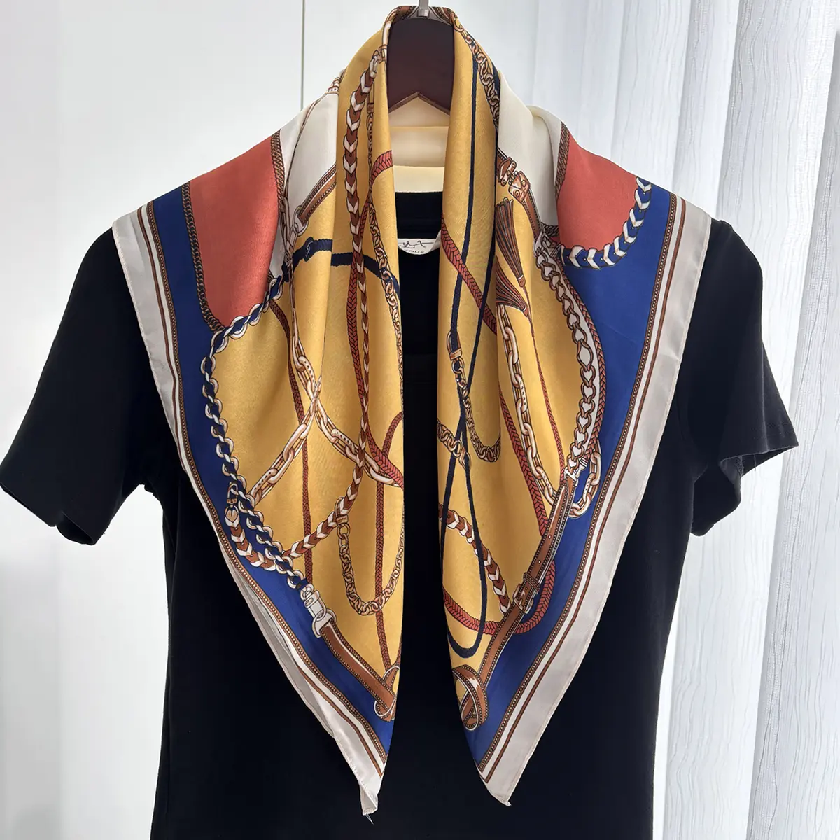 Luxury Fashion Print Square Scarf Women Satin Feel Scarves Bandana Hijab Neckerchief Shawl Kerchief Hair Band Foulard Lady