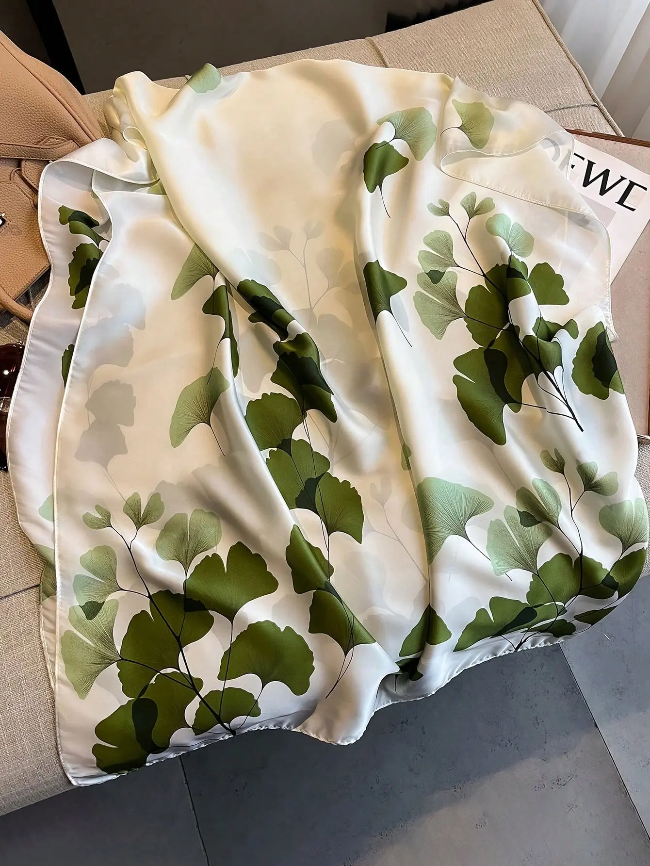 Print Square Scarf Vintage Imitation Silk Shawl Scarf Elegant Cashew Pattern Women Windproof Outdoor Head Wrap