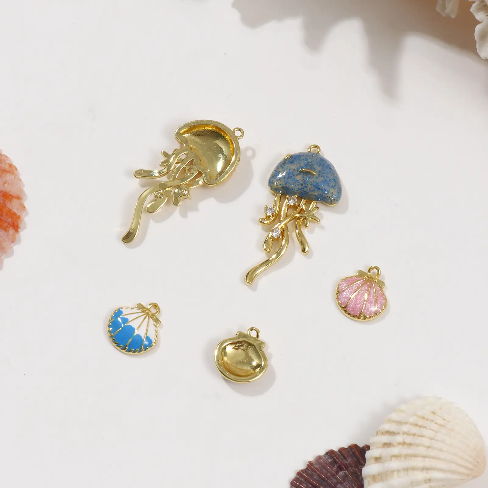 1 Piece Brass Ocean Jewelry Charms 18K Gold Plated Enamel Shell Jellyfish Pendant For DIY Necklace Bracelet Making