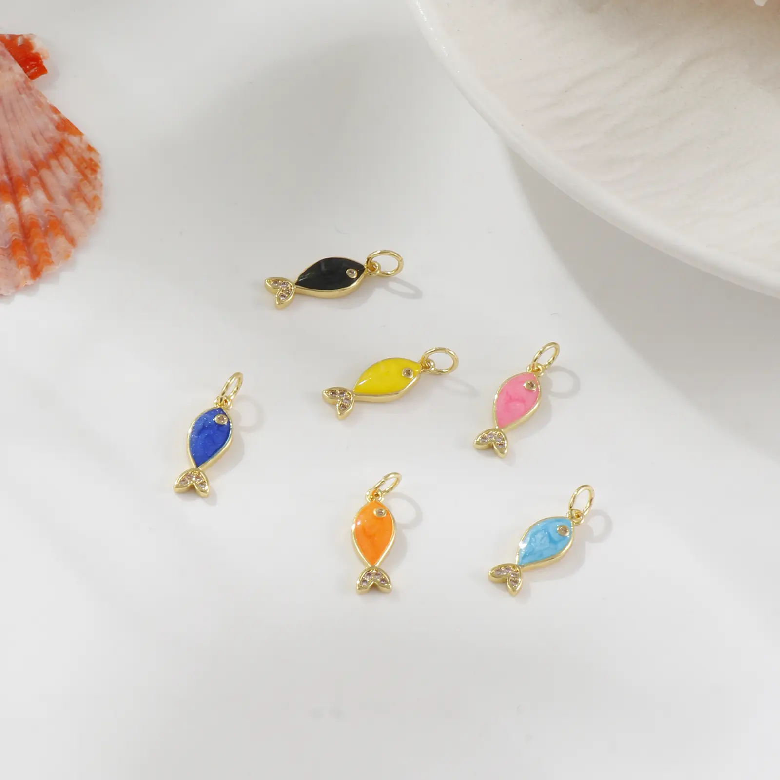 1 Piece Brass Ocean Fish Jewelry Charms 18K Gold Plated Enamel Pearlized Clear Cubic Zirconia Pendant Necklace DIY 19mm x 6mm