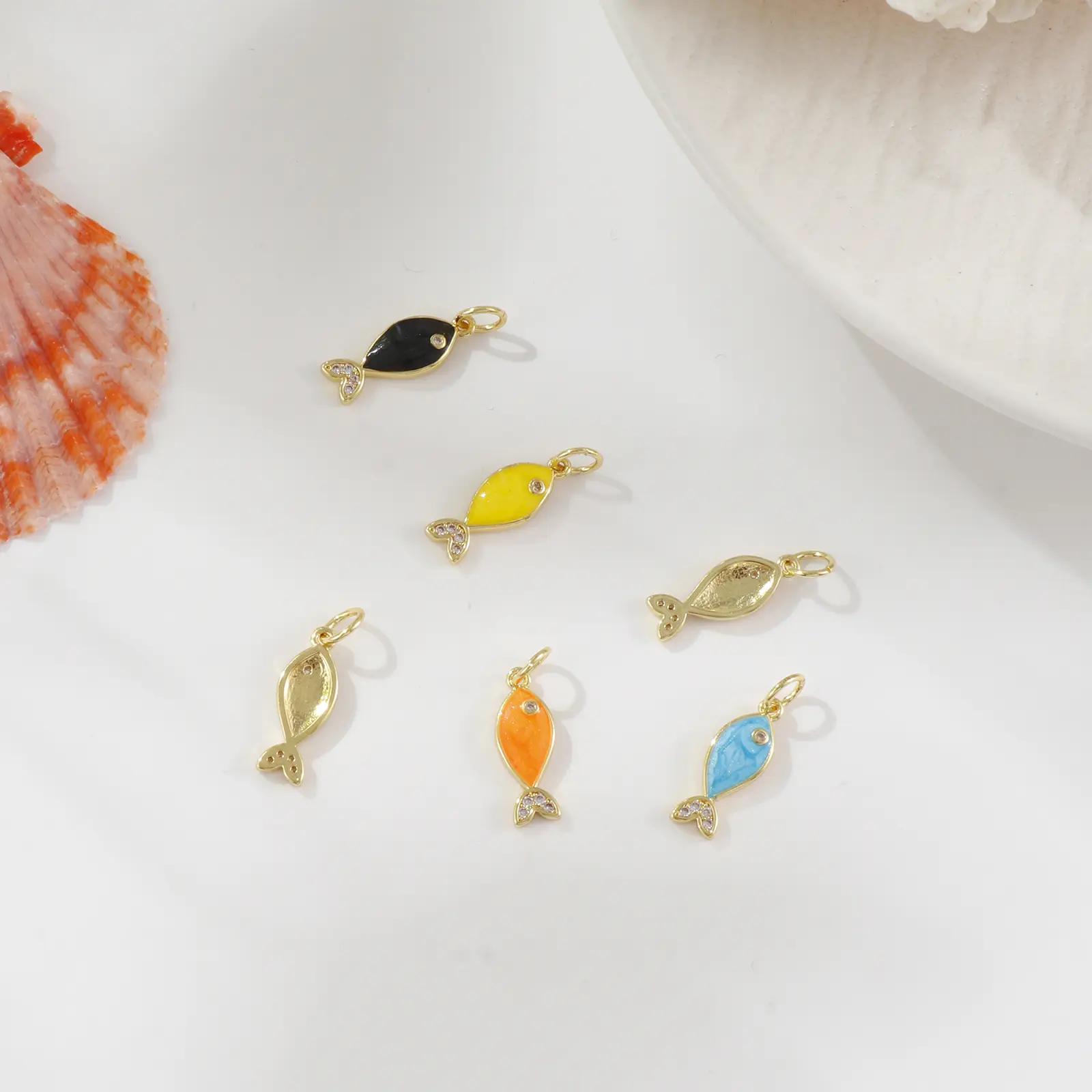 1 Piece Brass Ocean Fish Jewelry Charms 18K Gold Plated Enamel Pearlized Clear Cubic Zirconia Pendant Necklace DIY 19mm x 6mm