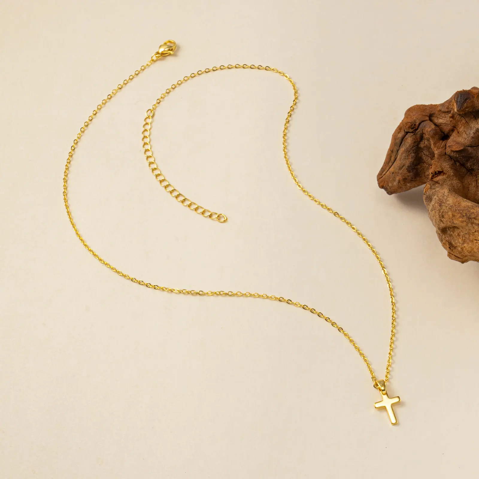 1 Piece Minimalist Religious 18K Real Gold Plated Brass Link Cable Chain Cross Pendant Charm Necklace Unisex Female Choker Gifts