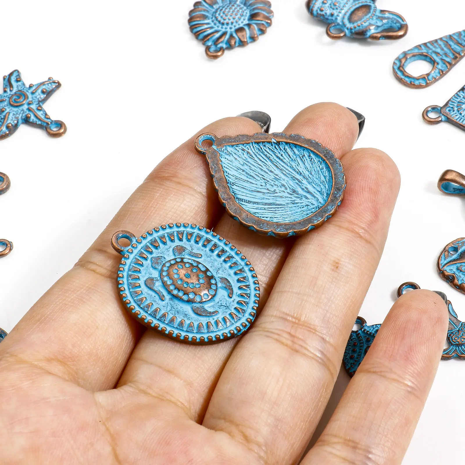 20 PCs Zinc Based Alloy Animal Ocean Jewelry Charms Antique Copper Blue Patina DIY Earrings Necklaces Making Jewelry Findings
