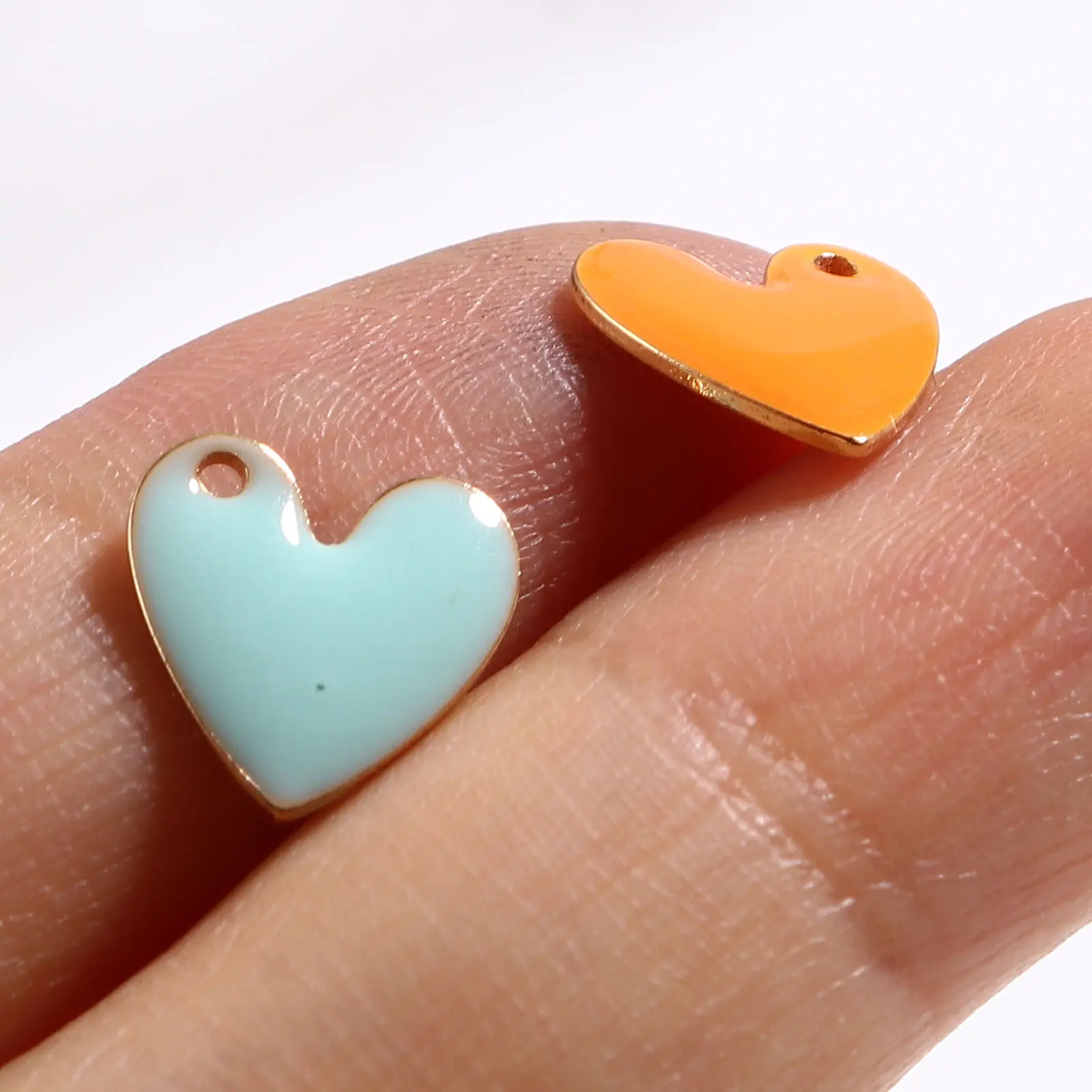 5 PCs Heart Enamelled Sequins Charms Pendant For Women Necklace DIY Jewelry Making Charms Bracelet DIY Craft Findings 10x10mm
