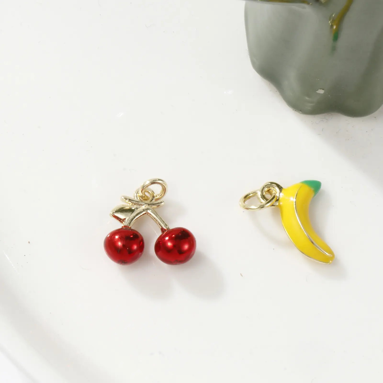 1 Set ( 5 PCs/Set)  Brass 3D Charms 18K Real Gold Plated Fruit Mixed Enamel Banana Strawberry Cherry Pendants Necklace DIY