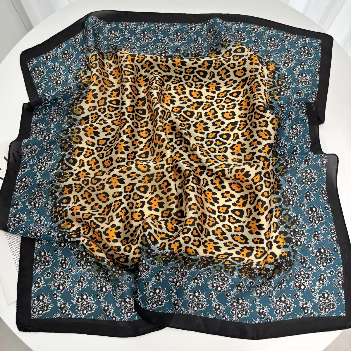 Luxury 2025 Satin Print Hair Scarf Women Kerchief Neck Tie Hand Wrist Foulard Shawl Wraps Head Hijab Bandana Echarpe
