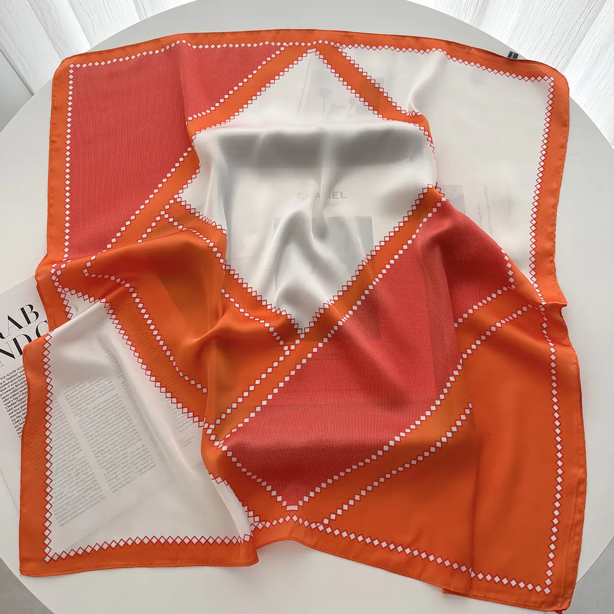 Luxury 2025 Satin Print Hair Scarf Women Kerchief Neck Tie Hand Wrist Foulard Shawl Wraps Head Hijab Bandana Echarpe