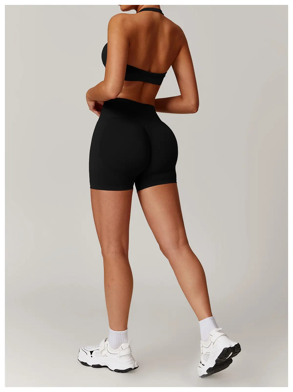 2pcs Seamless Halter Neck Yoga Suit Jacket for Women Sports Bras Shorts Beauty Back Top Running Fitness Pants Stretch Tight Set