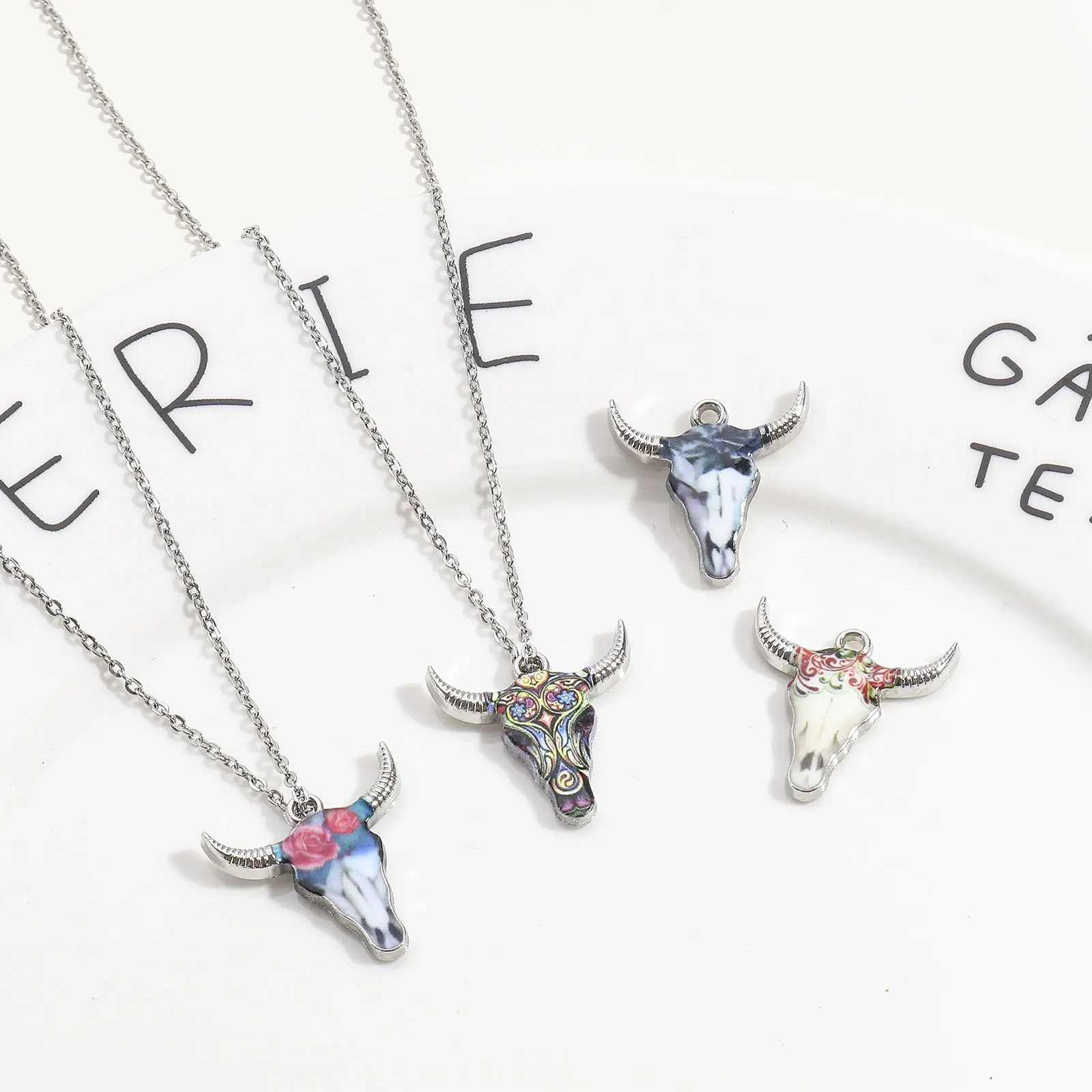 10 PCs Zinc Based Alloy Bull Head/ Cow Head Charms Silver Color Metal Enamel Animal Pendants For Diy Jewelry Making 22mm X 21mm