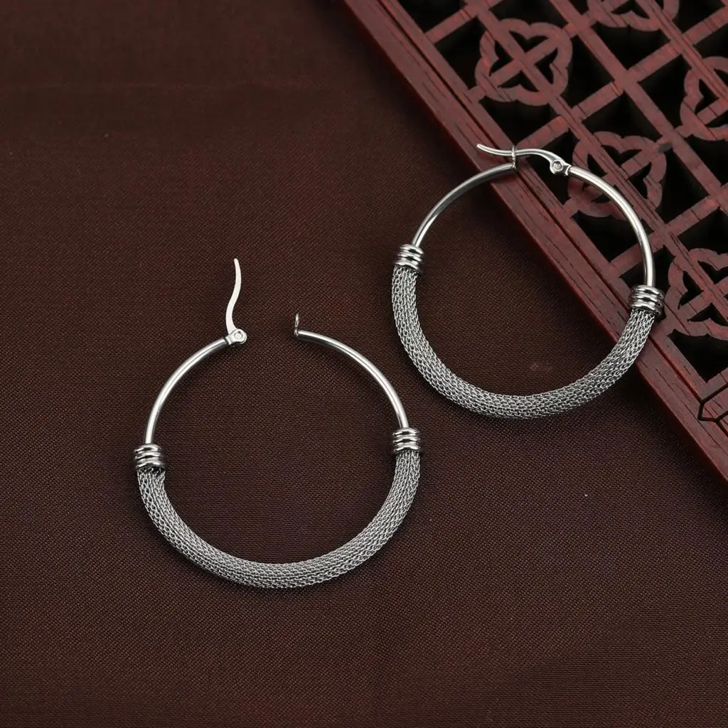 Fashion 1Pair 304 Stainless Steel Hoops Earrings Color Round Hollow Net Circle Ring Earrings For Women Man Jewelry Exquisite Ear