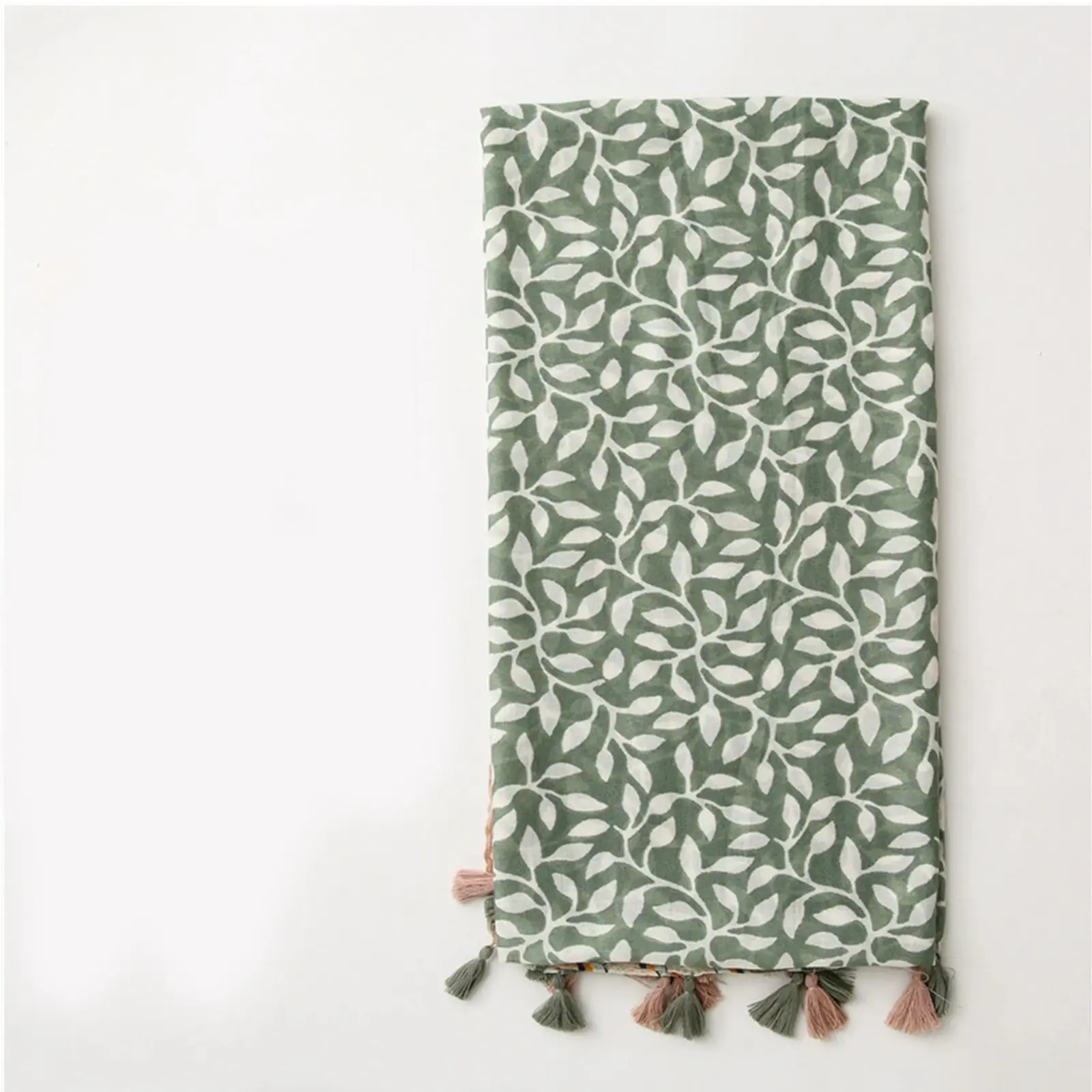 180 * 85cm Bandanna Muslim headscarf outdoor cotton and linen scarf the four seasons warm tassel shawl popular print beach towel
