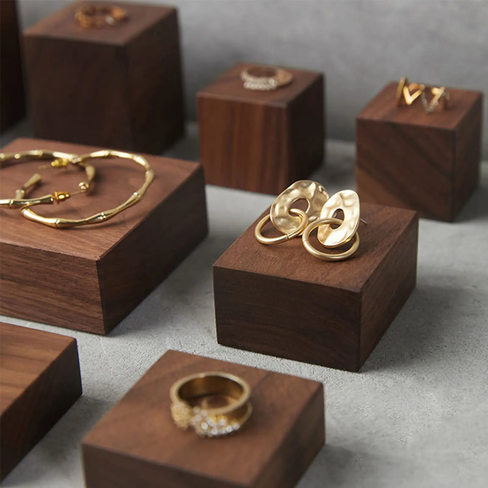 Vintage Walnut Wood Jewelry Displays Holder Rack Dark Brown High-end Display Stand Storage Photo Props Rings Earring Necklace