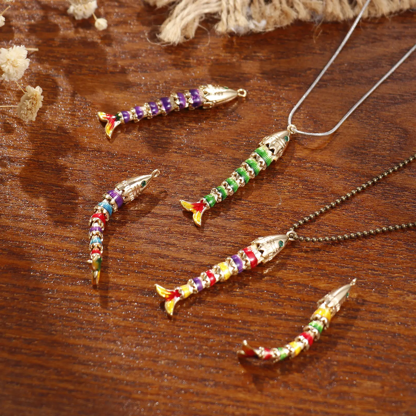 1 Piece 3D Brass Ocean Movable Fish Jewelry Pendants 18K Gold Plated Multicolor Enamel Charm For DIY Necklace Making 47mm x 8mm