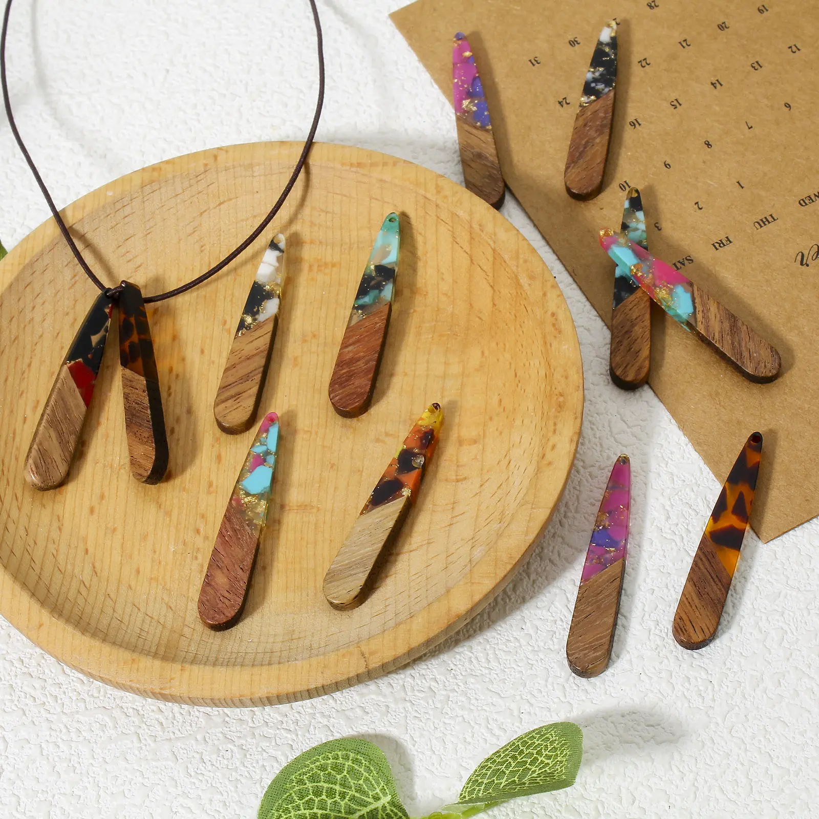 5 PCs Resin & Wood Pendants Multicolor Drop Gravels Chips Chamrs For Earrings Necklace Diy Jewelry Making Findings 4.4cm x 0.8cm