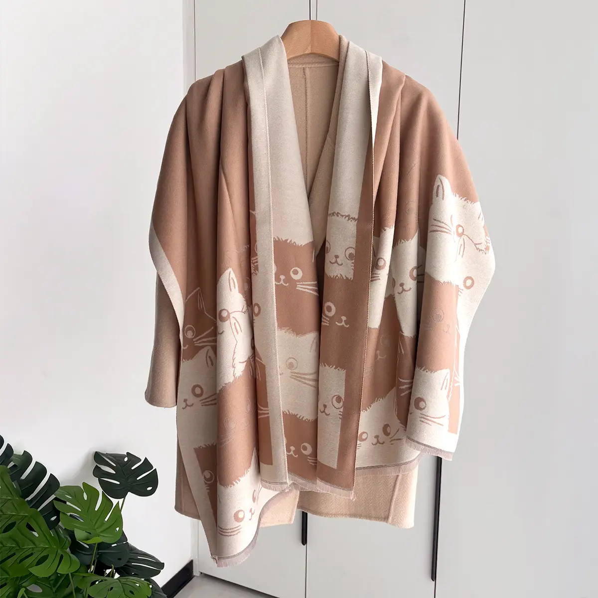 2025 Brand Elegance Two-Sided Print Scarf Soft Warm Fringe Pashmina Shawl Autumn and Winter Outdoor Coldproof Windproof Blanket
