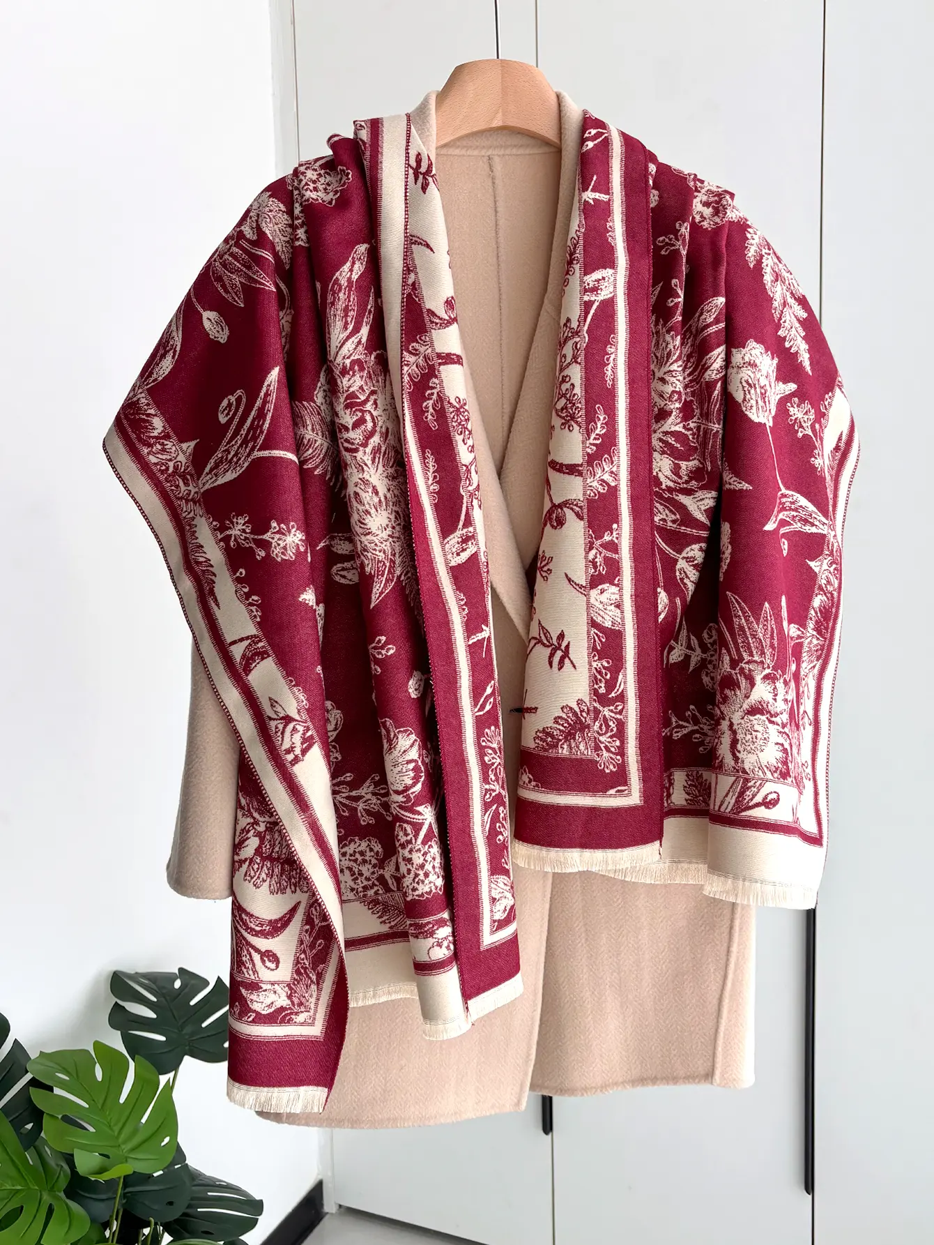 2025 Luxury Winter Cashmere Scarf Women New Design Warm Pashmina Blanket Poncho Scarves Female Print Shawl Thick Foulard Bufanda