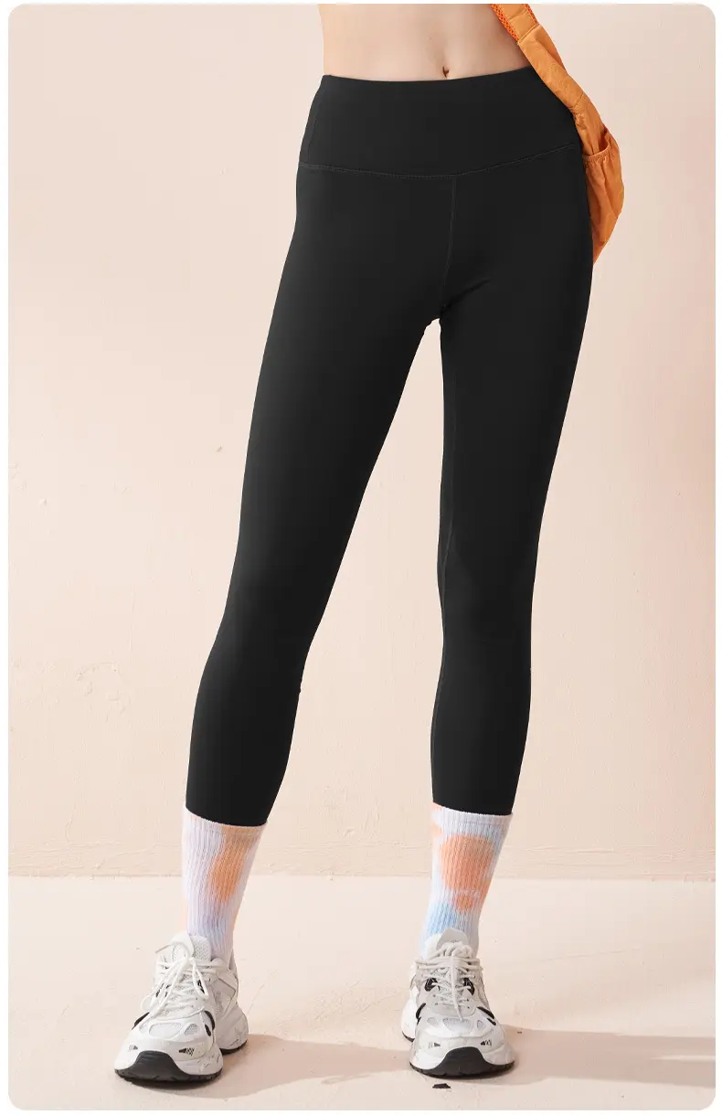 2024 Thick Velvet Yoga Pants Autumn/Winter High Waist Women Tight Pants Peach Naked Large Professional Running Fitness Leggings