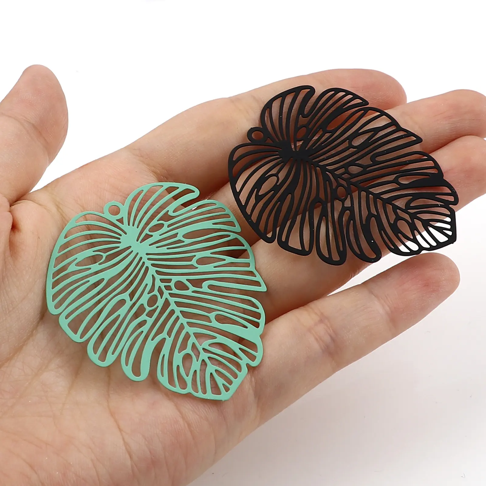 5PCS  Filigree Stamping Monstera Iron Based Alloy Pendants Charms For Necklace Diy Jewelry Making Accessories