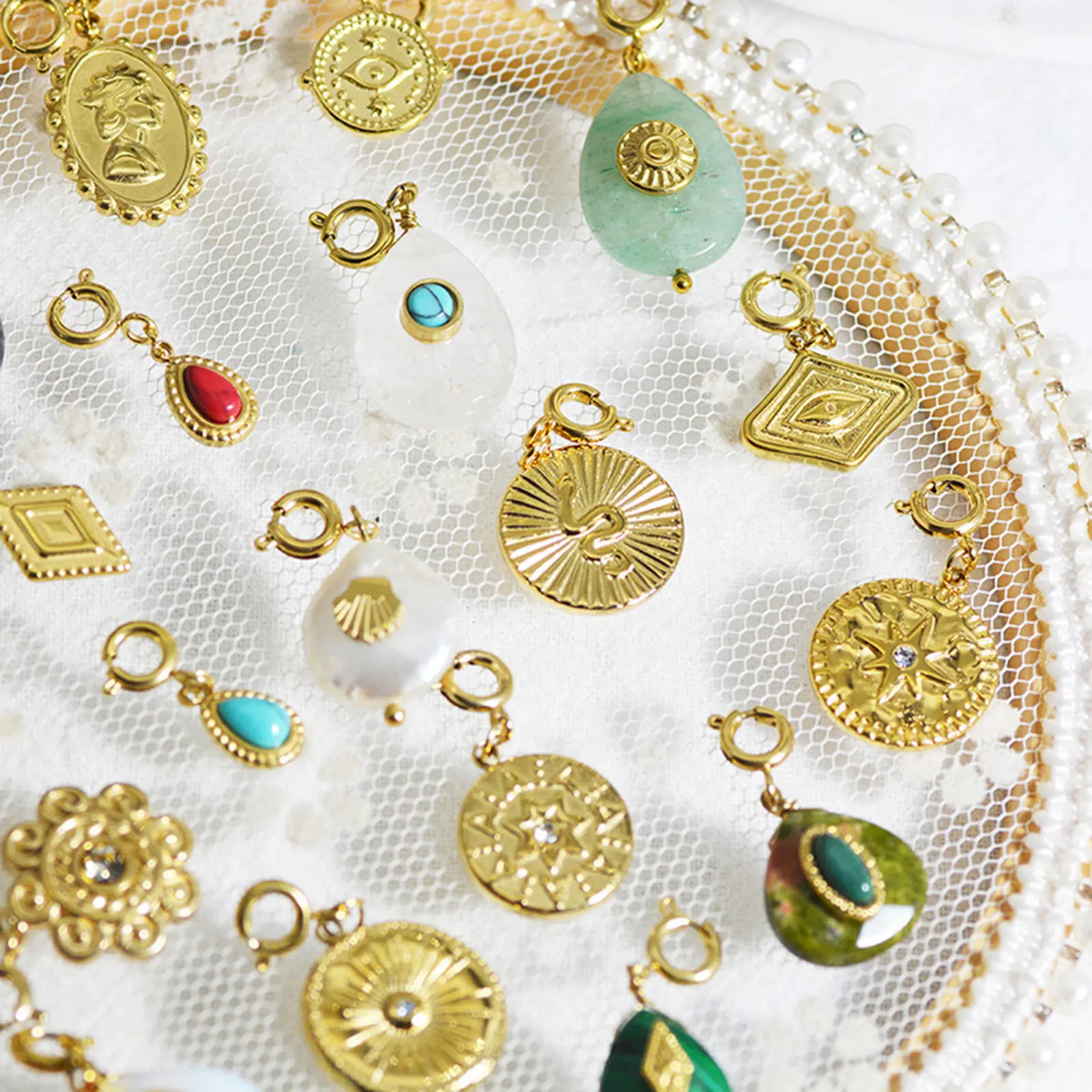 304 Stainless Steel Religious Charms Geometric Round Gold Color Metal Pendants DIY Bracelet Women Bohemian Jewelry Making,1PC