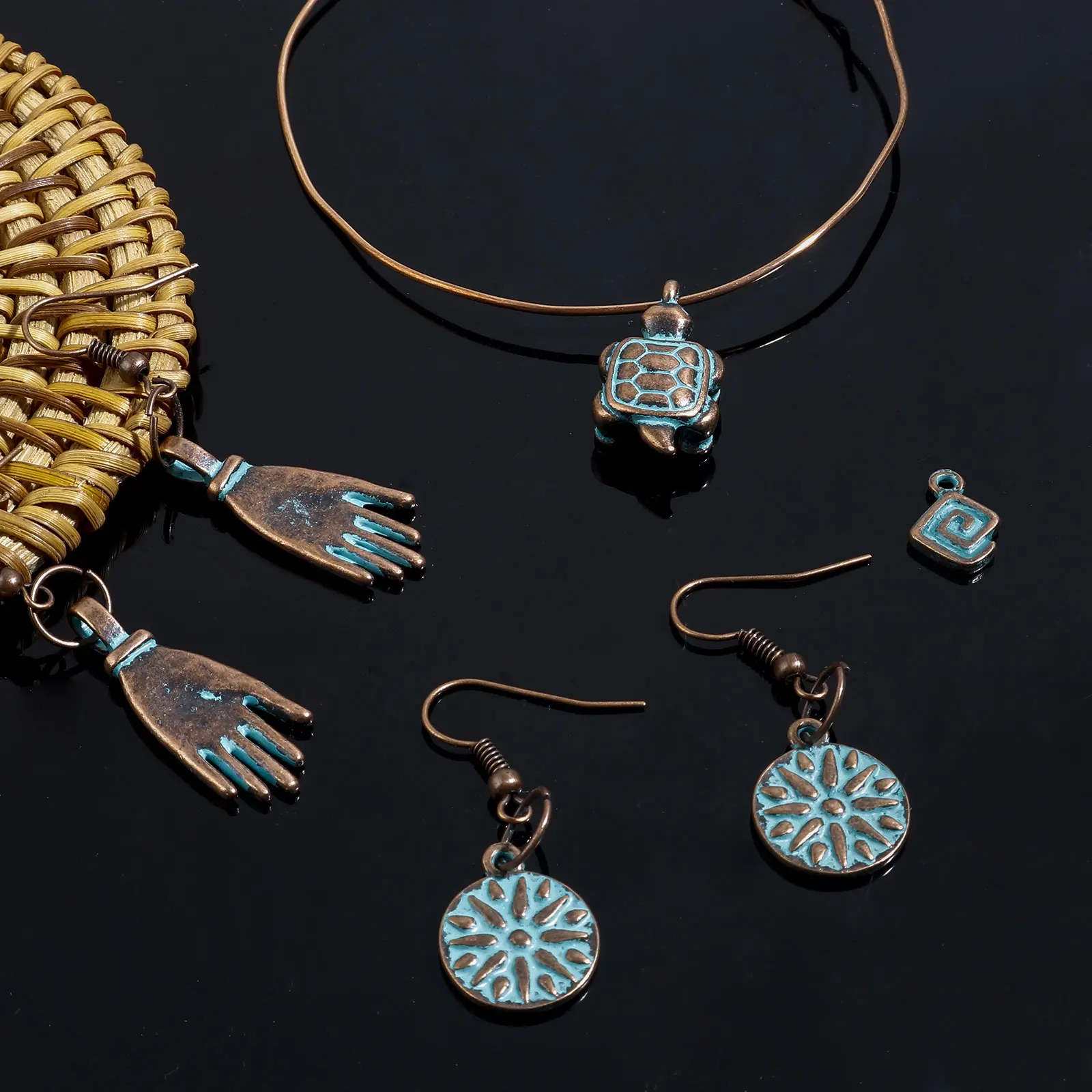 20PCs Bohemian Patina Pendant Vintage Antique Copper Geometric Leaf Cross Metal Charms DIY Making Necklace Earrings Jewelry