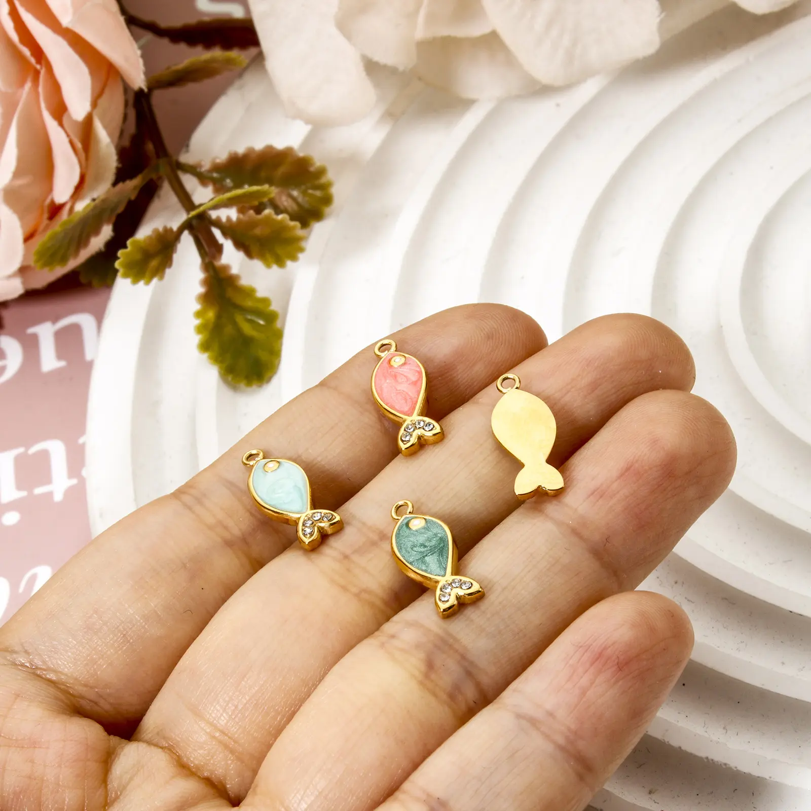 1 Piece 304 Stainless Steel Ocean Jewelry Charms 14K Gold Plated Fish Animal Enamel Clear Rhinestone Pendants Necklace 6mm x 6mm