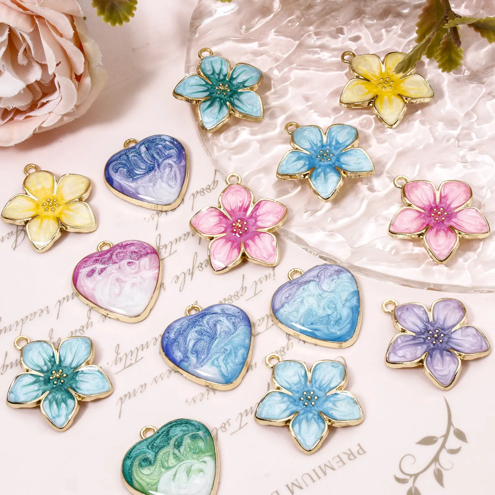 5 PCs Zinc Based Alloy Charms For Jewelry Making Gold Color Gradient Color Multicolor Pearlized Flower Heart Enamel Pendants DIY