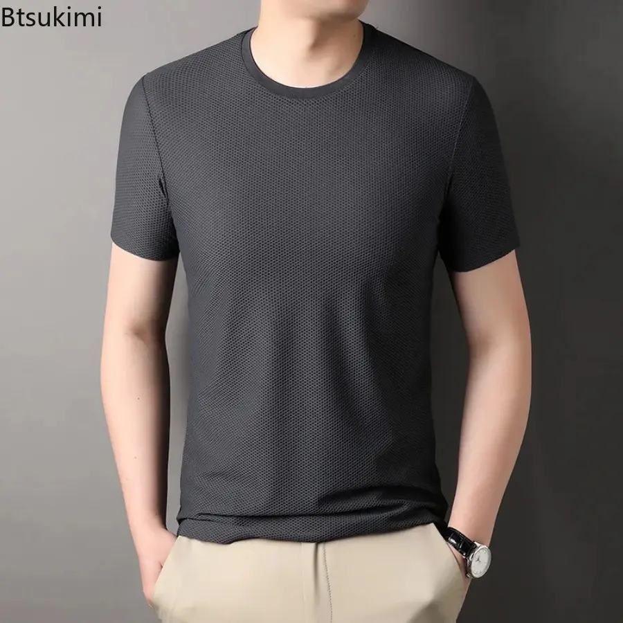 New 2025 Summer Men's Round Neck Short Sleeved T-shirt Fashion Solid Loose Casual Versatile Tops Men Simple Breathable Thin Tees