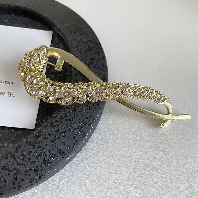 Fashion Luxury Rhinestone Hair Clip Frog Buckle Twisting Hairpin for Women Girls Makeup Washing Face Bangs Ponytail Bun Hairgrip