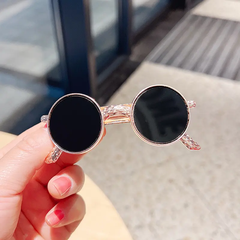 Fashion Creative Glasses Hair Clip Two Sizes Sunglasses Hairpin for Women Girls Makeup Washing Face Bun Ponytail Spring Clip