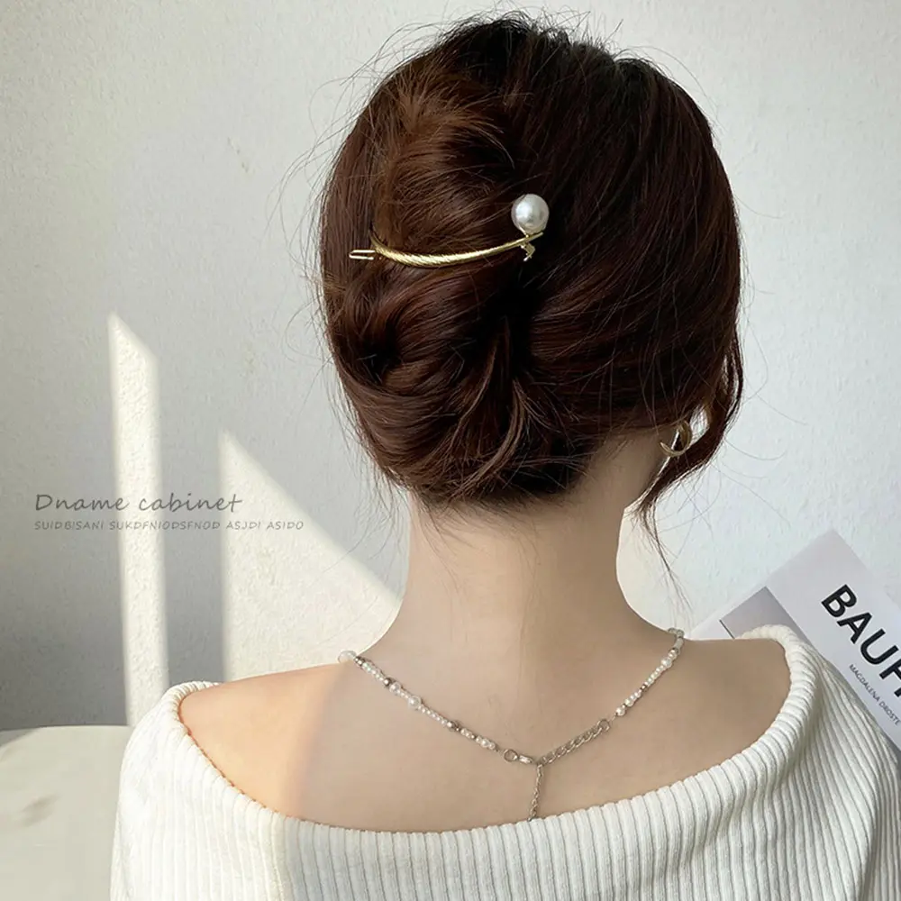 Fashion Solid Color Metal Hair Clips Imitation Pearl Arcuate Hairpins for Women Girls Non-slip Ponytail Buckle Barrettes Gifts