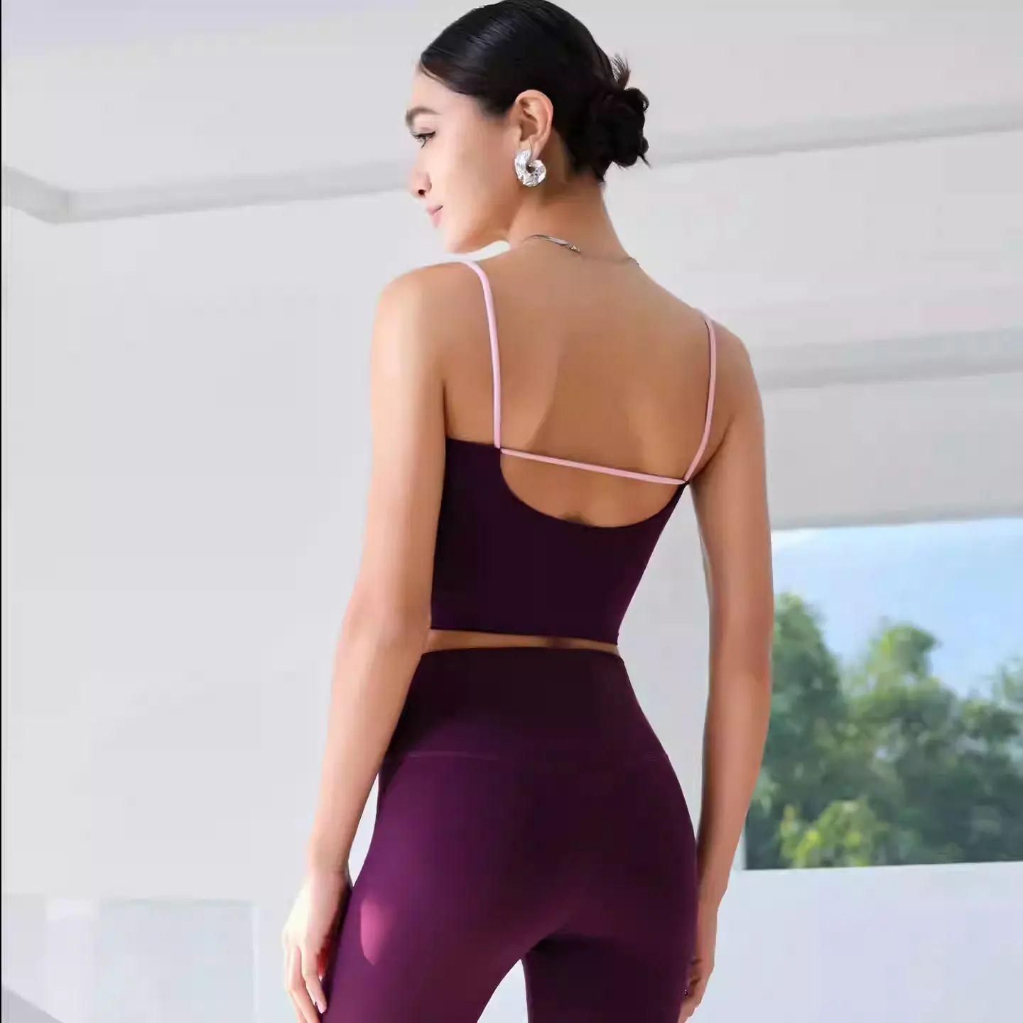 Contrasting Yoga Suit Suspender Sports Underwear Top Bras Nude Sense Five-point Shorts Suit Sharpilates Thin Fitness Set Clothes