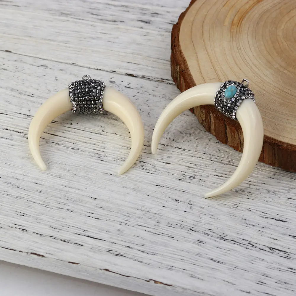 New Resin Bohemian Pendants Horn Shape Micro Pave Clear Rhinestone For Necklace Bracelet Handmade 5.4cm x5cm-5.2cm x4.8cm, 1PC