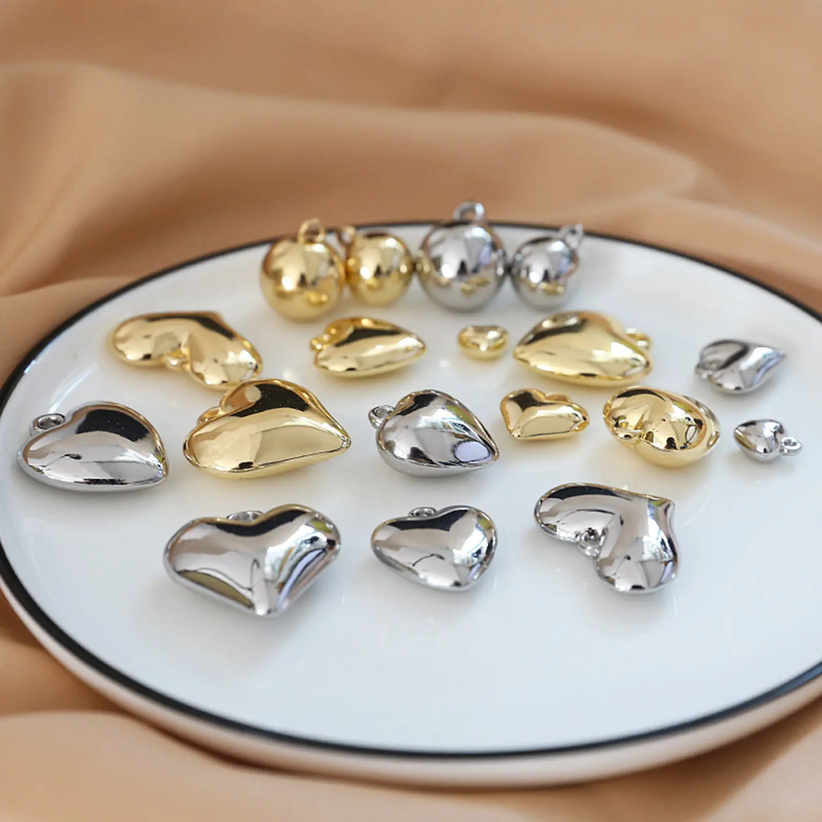 3D Heart Ball Charms Three-Dimensional Glossy  Pendants For Jewelry Making Diy Necklace Bracelet Findings, 5PCs