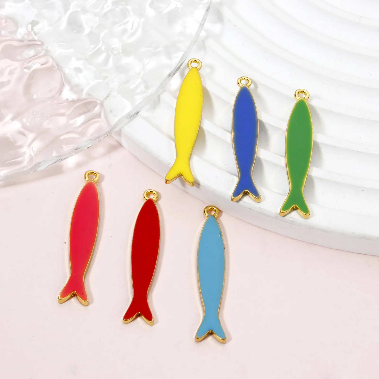 5 Piece Zinc Based Alloy Fish Enamelled Sequins Pendants Gold Color Metal Charms For DIY Jewelry Making 3.8cmx0.8cm