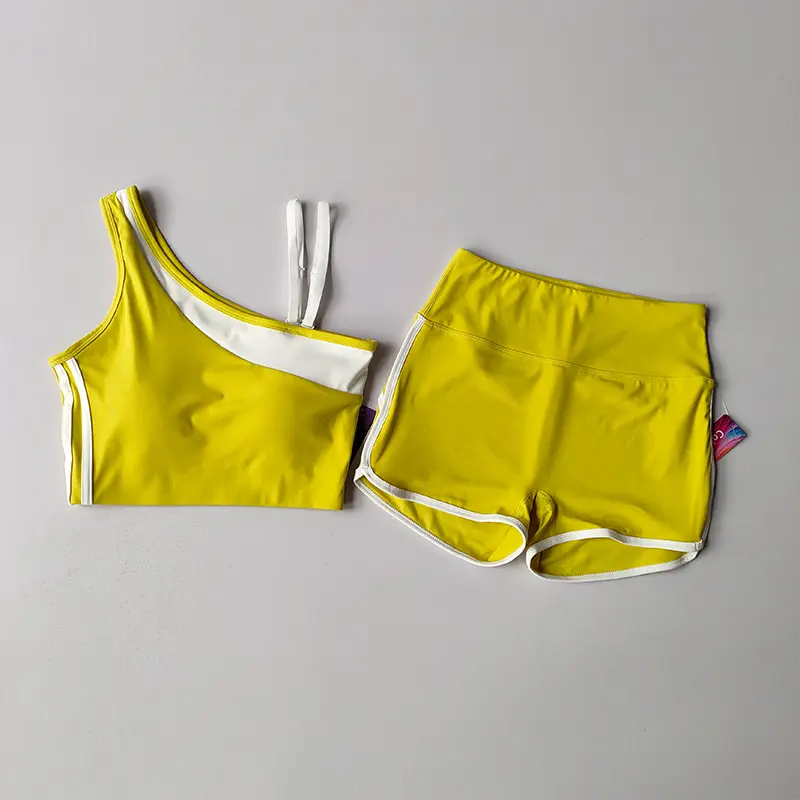 2pcs New Summer Contrasting Color Integrated Suspender Vest Sports Bra Shorts Yoga Suit Women's Fitness Casual Hot Pants Suit