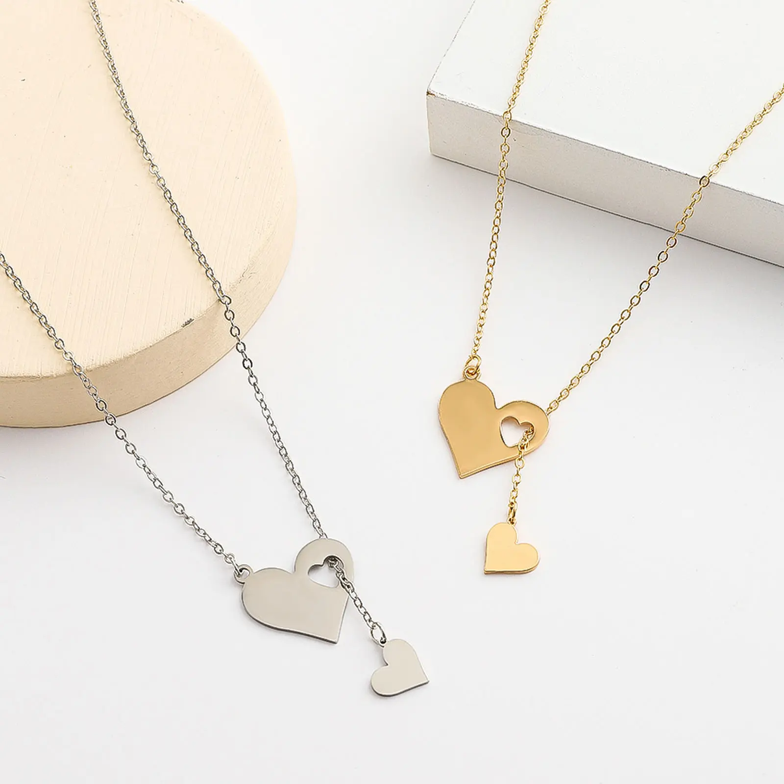 304 Stainless Steel Valentine's Day Necklace Heart Hollow Pendant Fashion Jewelry For Women Gifts 47cm(18 4/8") long, 1 Piece