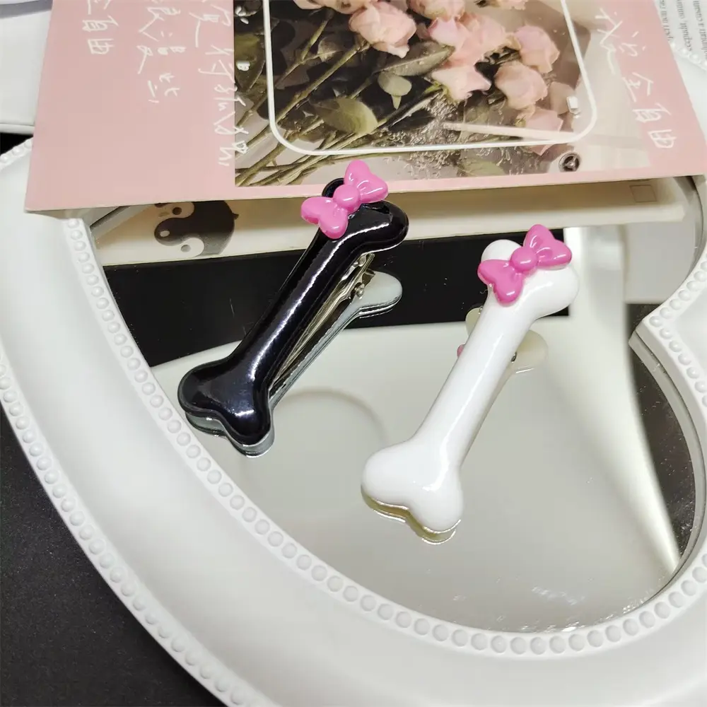 Kawaii Bow Dog Bone Shape Hair Clips Popular Black And White Bone Hairpin Girls Charm Lovely Duckbill Barrettes Accessories