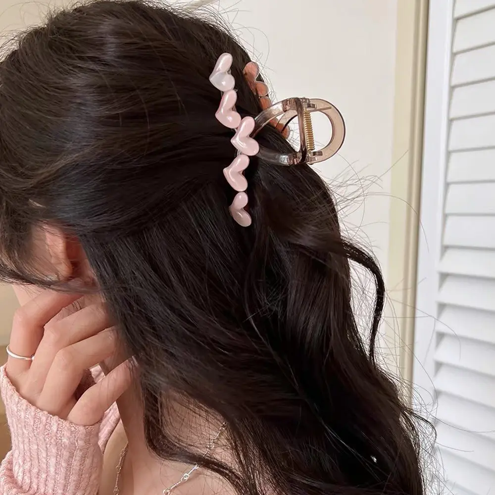 Simple Heart Hair Claw Clips Non-Slip Strong Holder Acrylic Shark Jaw Grip For Girls Thick Thin Curly Hair Summer Party Headress