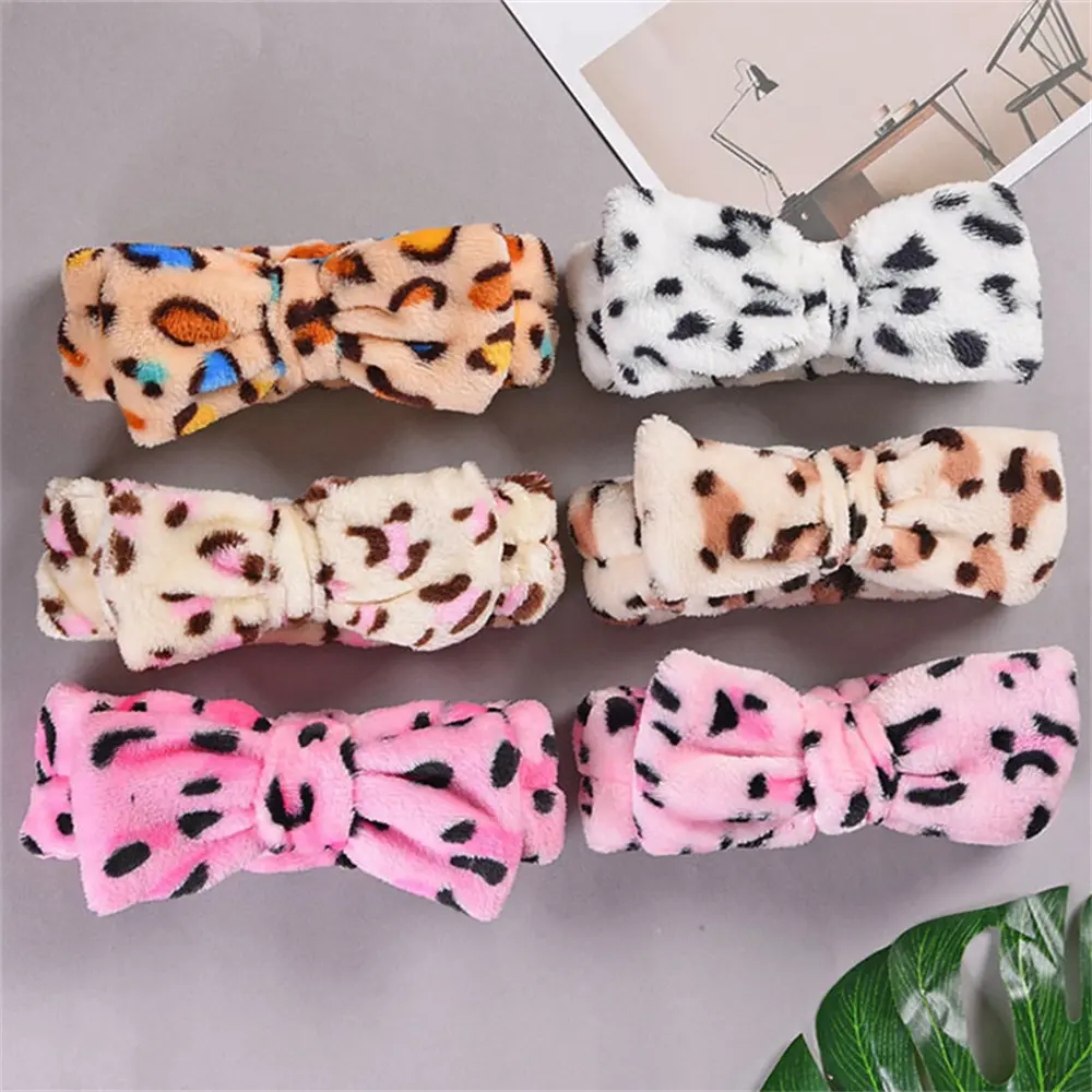 Fashion Plush Coral Fleece Bow Leopard Print Headbands for Women Girls Elastic Makeup Wash Face Velvet Headwrap Hair Accessories