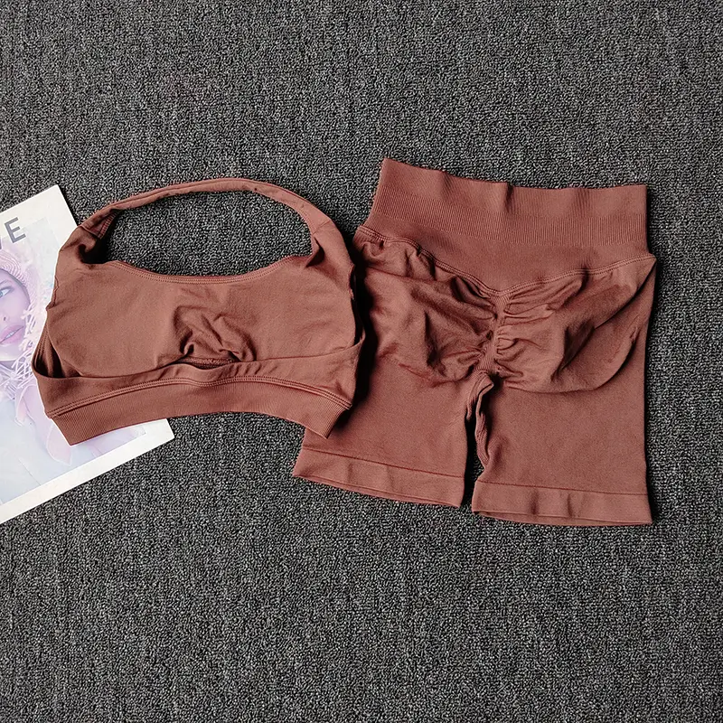 Hot Peach High Waist Belly Hip Lifting Sports Bras With Shorts Suit Gathering Shock-proof Neck Halter Yoga Suit Fitness Set