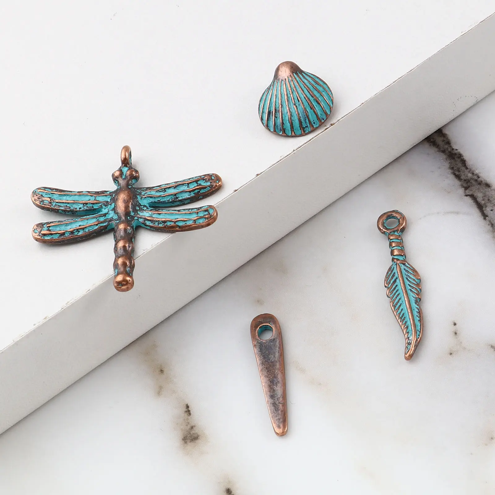 10PCs Antique Copper Vintage Bohemian Charms Ocean Jewelry Dragonfly Shell Metal Pendants for DIY Making Earrings Jewelry