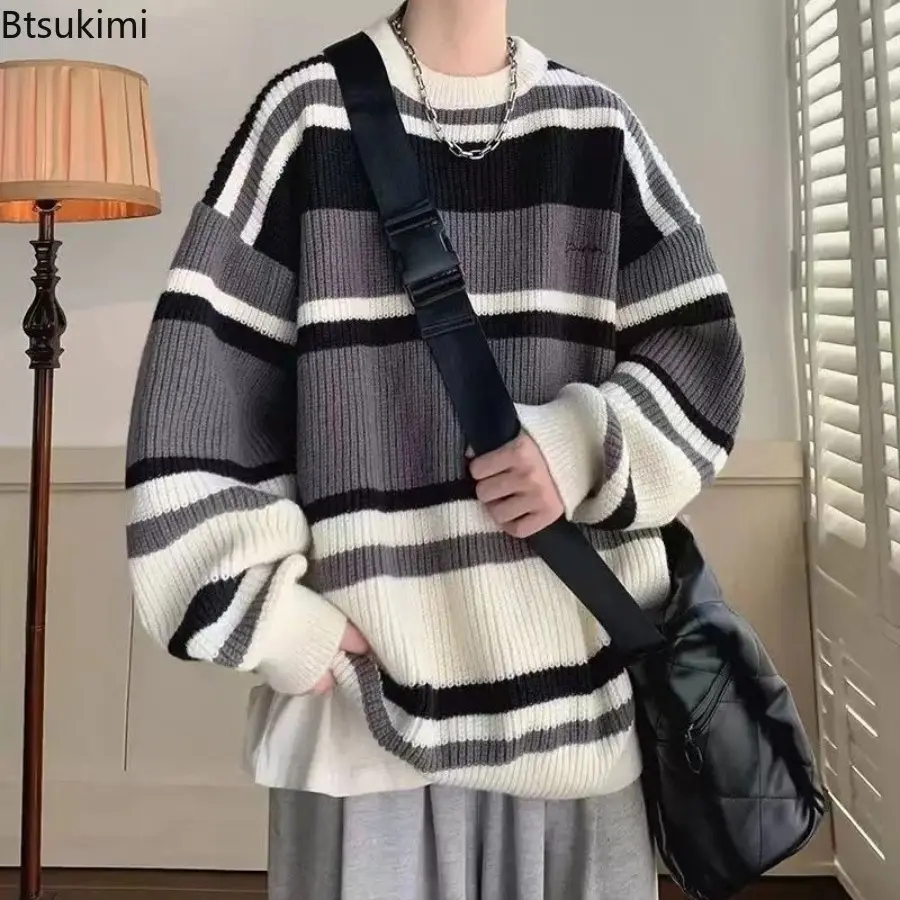 2025 New Autumn Winter Stripe Pullover Hong Kong Style Sweater Casual Round Neck Loose Contrast Color Knitted Men Sweater Coats