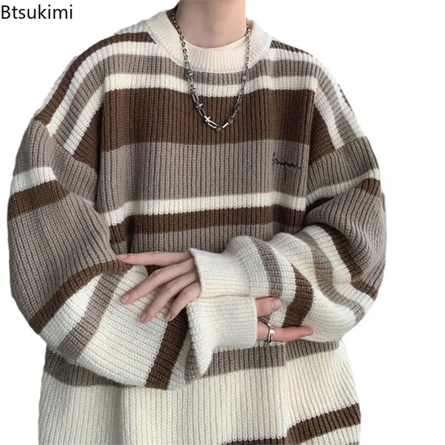 2025 New Autumn Winter Stripe Pullover Hong Kong Style Sweater Casual Round Neck Loose Contrast Color Knitted Men Sweater Coats