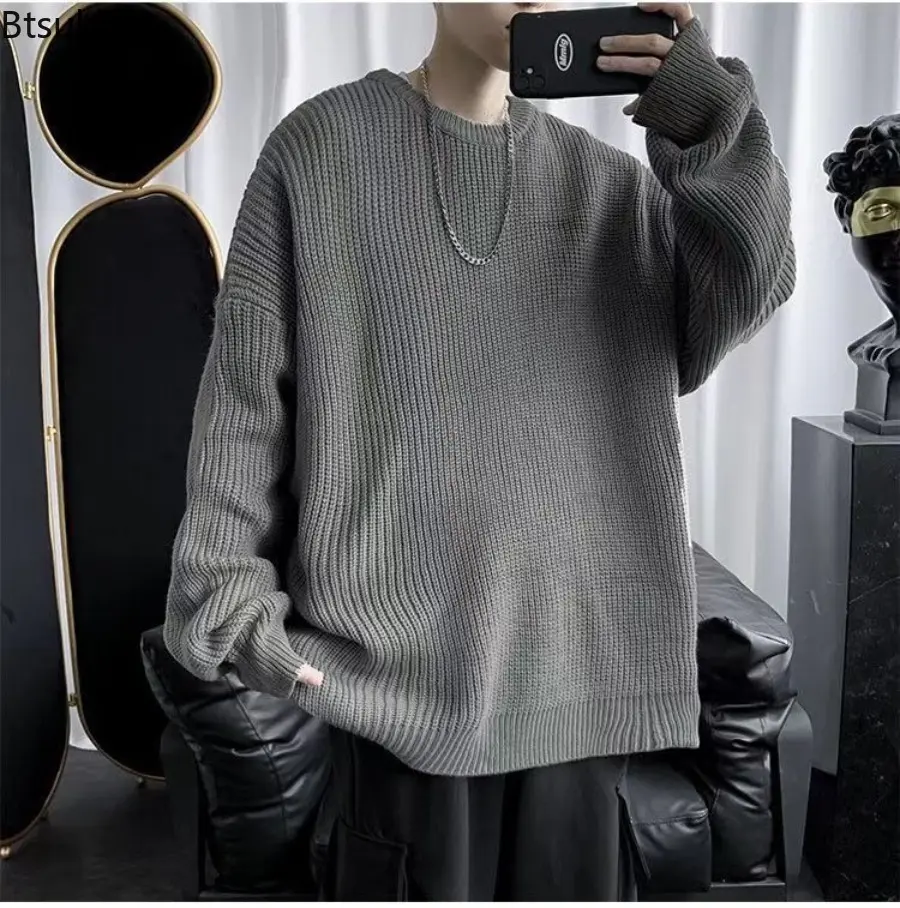 New Pullovers Knitted O Neck Sweaters Men Long Sleeve Solid Jumpers High Street Loose Slight Strech 2025 Standard Wool Winter