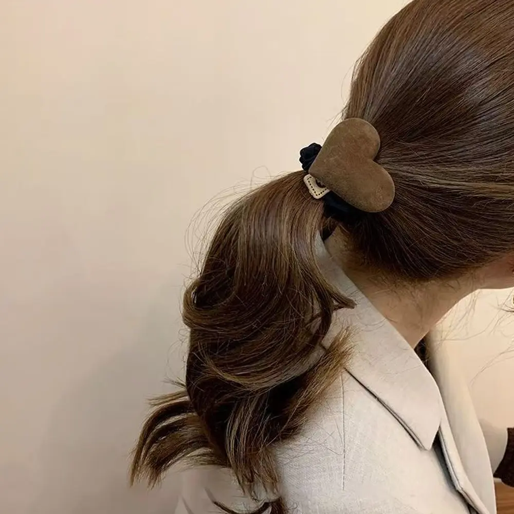 Cute Bowknot Heart Charms Hair Ropes Khaki Coffee Color Velvet Hair Ties Rubber Band Girls Elastic Ponytail Holder Scrunchies