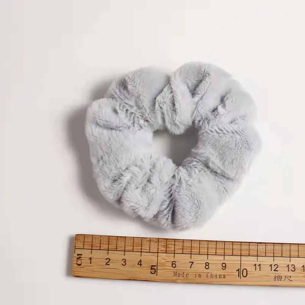 Large Size Plush Scrunchies Elastic Soft Hair Rope Women Girls Ponytail Holder Towel Hair Ties Daily Use Bun Headwear
